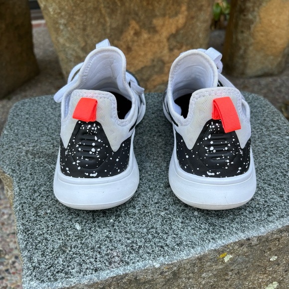 ✨ NIKE FREE TR 8 SNEAKERS ✨ - Picture 3 of 9